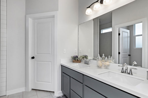 Blair 2- Tuloso Reserve Floor Plan | Masters Bathroom | Corpus Christi New Homes for Sale