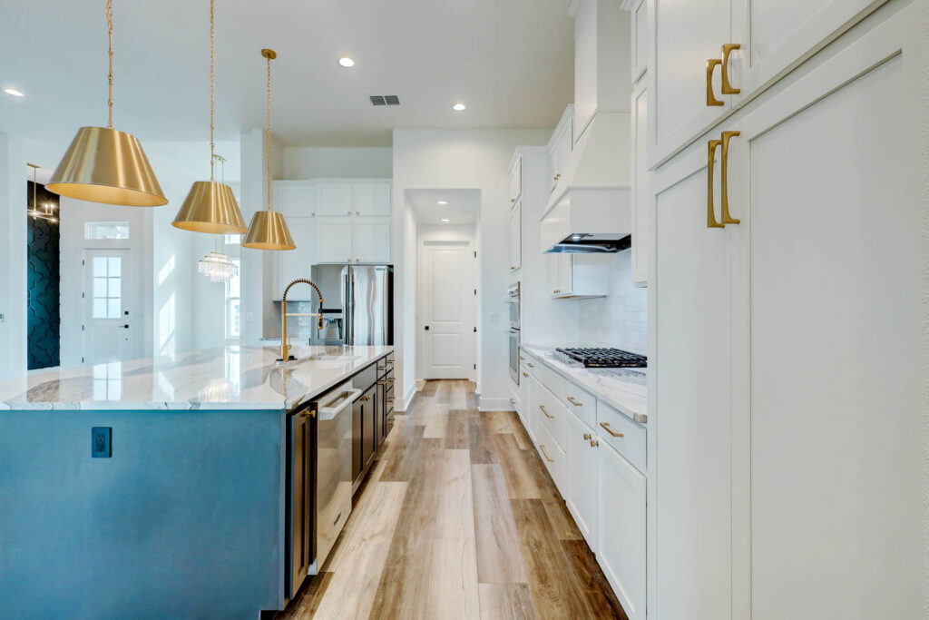 Tailored Luxury Living Made Simple - Kitchen